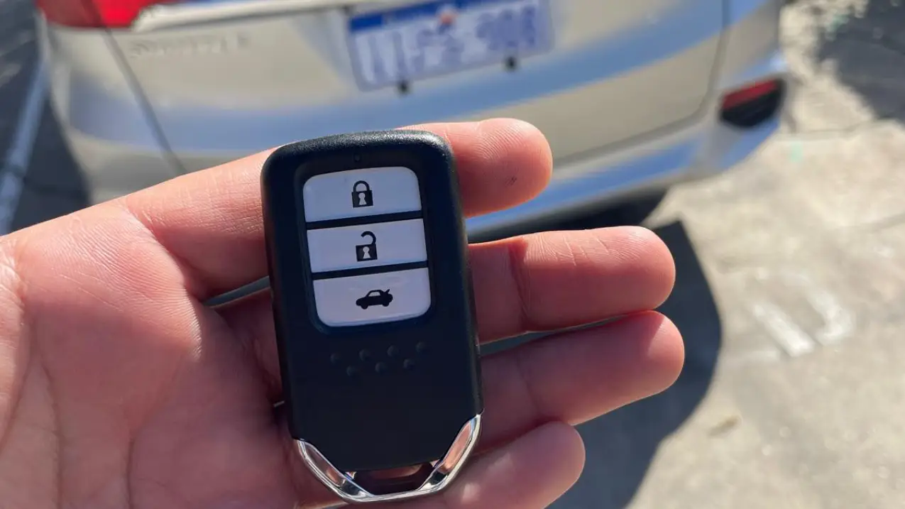 lost-car-key-